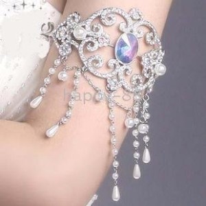 pearl-jewelry-for-bridal