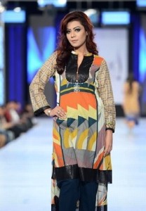 New Moon Textile PFDC fashion week 2013 Collection (10)