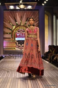 wills india fashion week 2013 by ritu kumar (8)