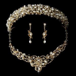 Matching Tiara & Jewelry Set (5)