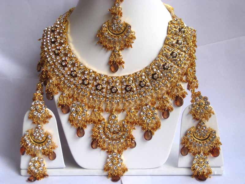 indian wedding jewelry for brides 2013 (9)