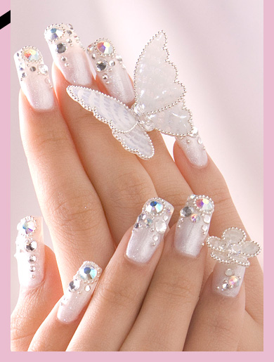 Wedding-Nail-Design-For-Bridal