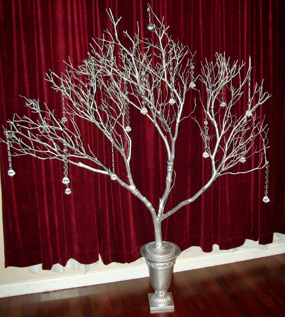 Manzanita-Branches-Wedding-Centerpiece-Silver-Branch