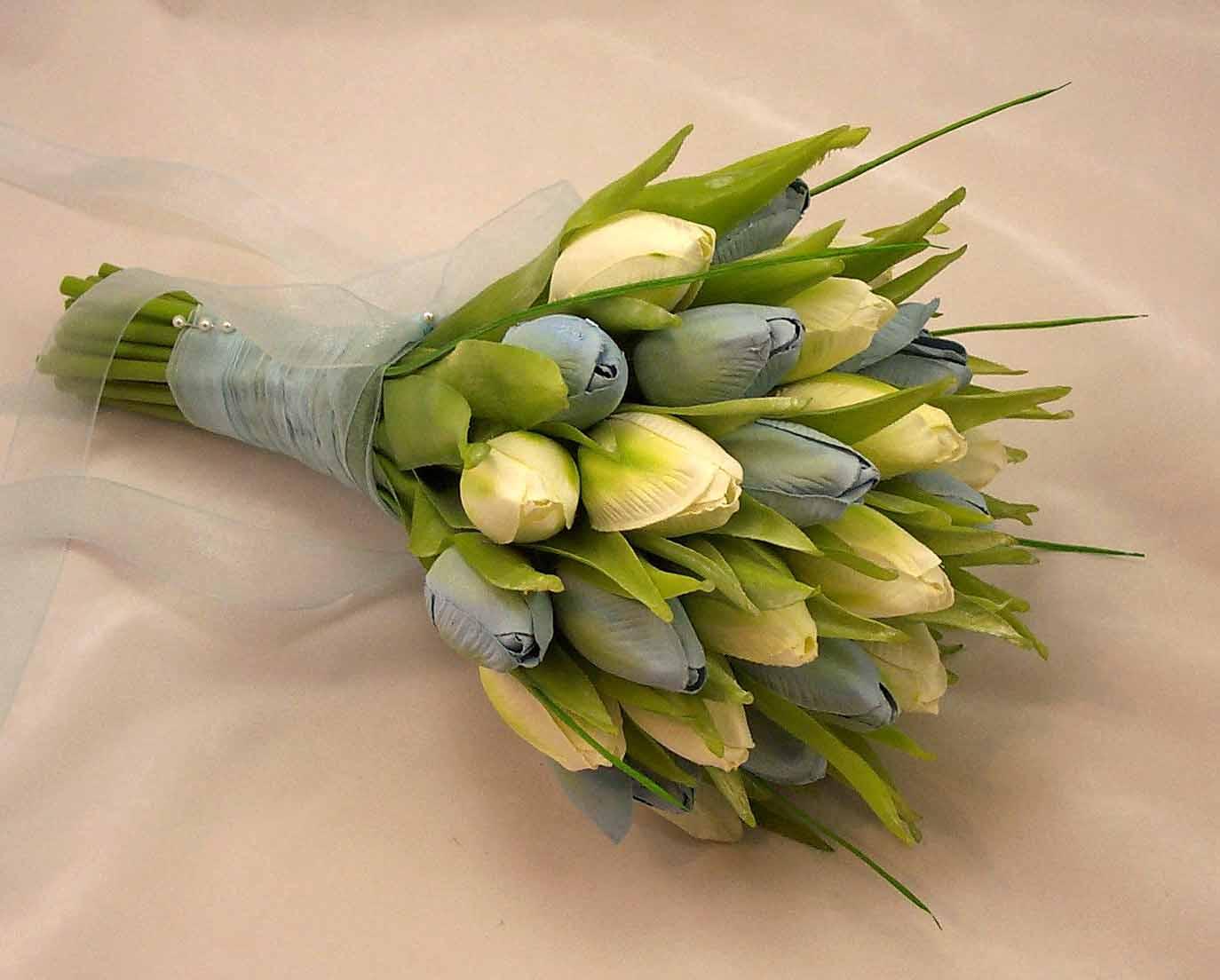 blue_ivory_tulip_bridal_bouquet_