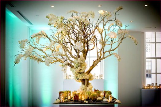 manzanita-branch-centerpieces-the-event-