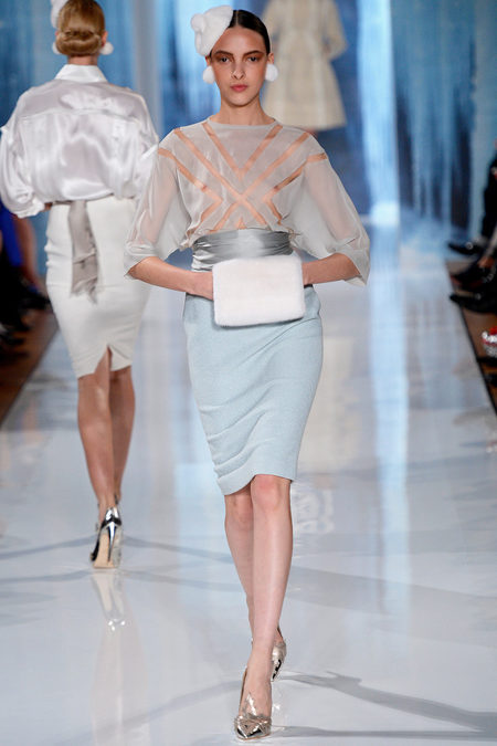 Valentin Yudashkin & Feminine Elegance in FW 2014