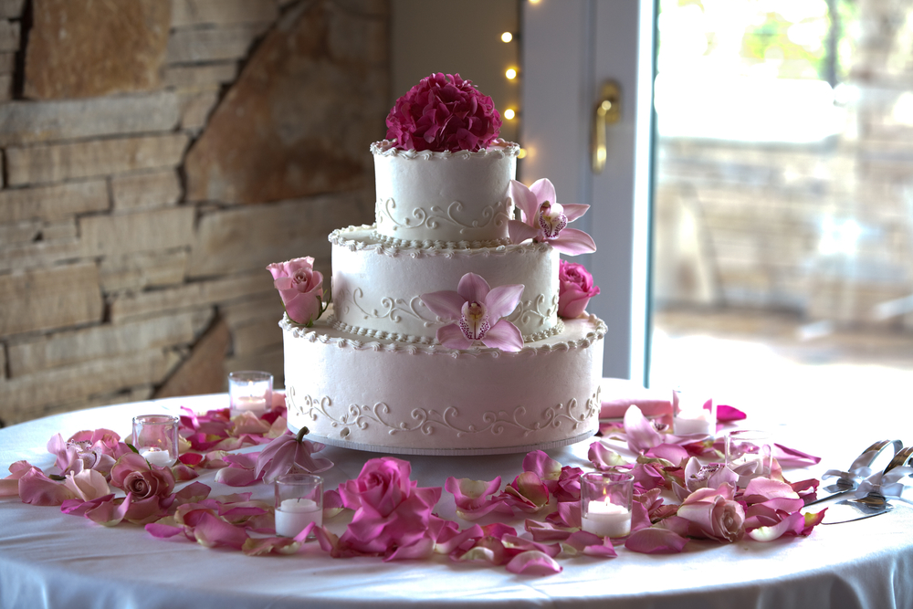 0 pink amazing Bridal Cake Table Decorations 2014