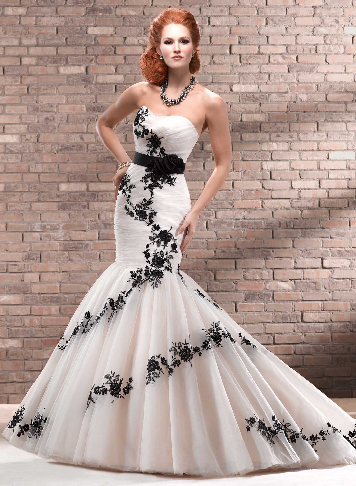 1 starpless black & white wedding dress