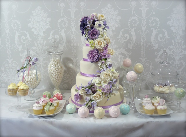 3 FLORAL amazing Bridal Cake Table Decorations 2014