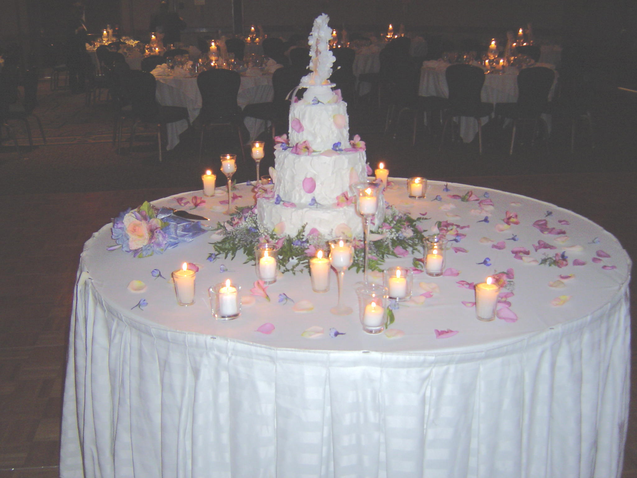 4 Bridal Cake Table Decorations