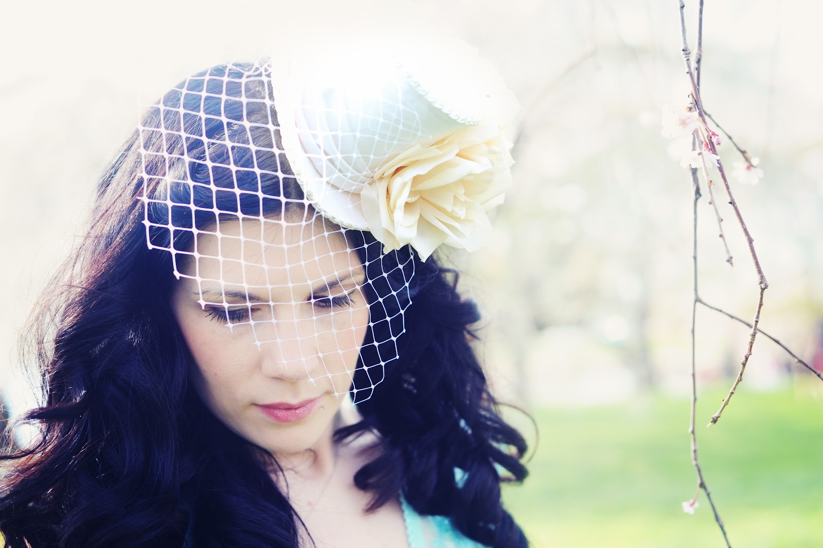 1 bridal flower cream birdcage veil 2014