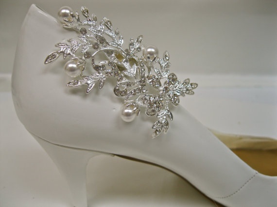 1 white Bridal Shoe Clips Pearl Crystal Rhinestone 2014