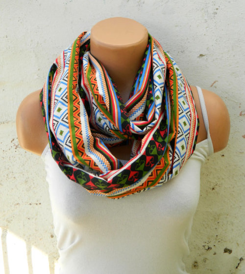 3 amazing Tribal Infinity Scarf 2014 for girls