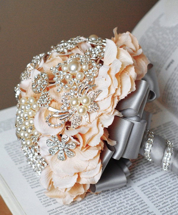 3 peach color Vintage Bridal Brooch Bouquet 2014 Wedding Cake Topper