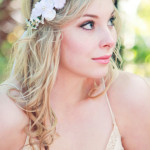 women wear flower headpiece 2014