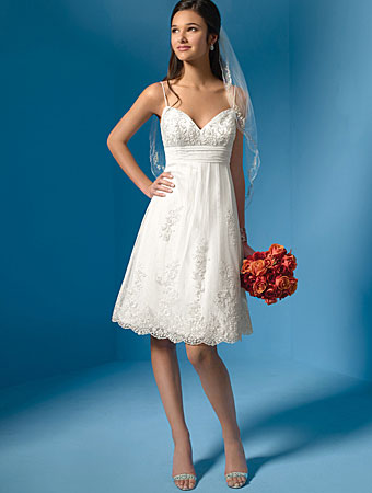 beautiful short summer dress for wedding