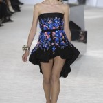 women wear Giambattista Valli Couture Spring dress 2014 (4)