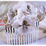 Beautiful White Flower Comb For Brides Beautiful White Flower Comb For Brides