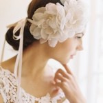 flower style bridal headpiece in white color