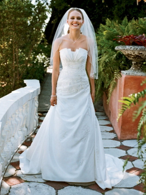 1 Wedding gowns by David’s Bridal Collection (1)