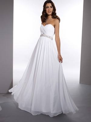 2. Wedding gowns by Dere Kiang (1)