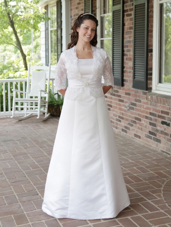 5 Wedding gowns by David’s Bridal Collection (5)