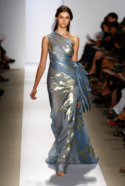 6 Wedding Gowns by Reem Acra (2)
