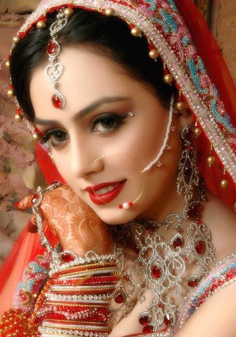 Bridal Makeup Tips for pakistani Skin Tones (1)