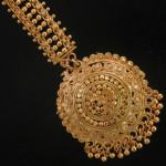 Elegant Gold Maang Tikka Designs For Bridals Elegant Gold Maang Tikka Designs For Bridals