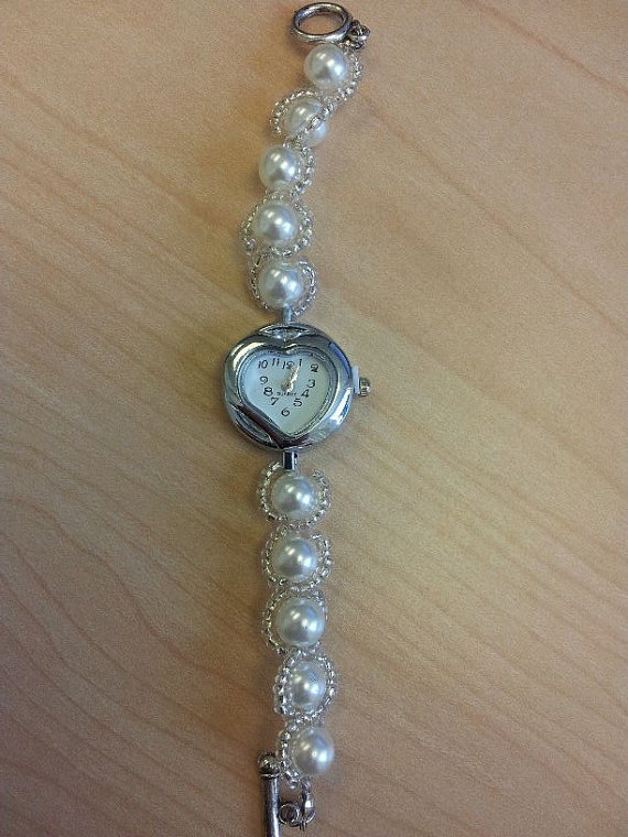 2 new Beaded vintage pearl Watch