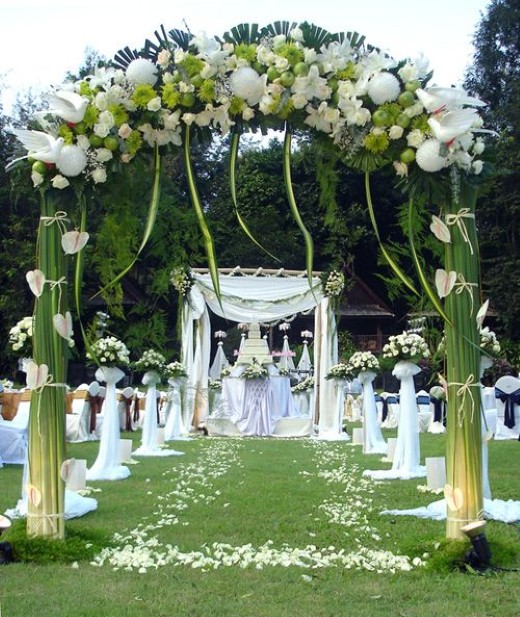 3 yard wedding white flower decoration