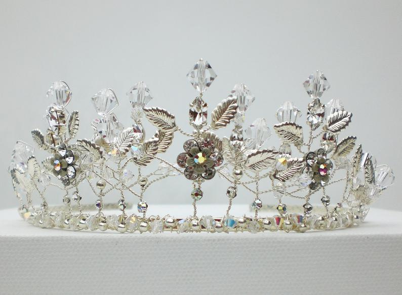 4. handmade tiara for stylish women designs