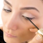 Simple and Easy way to apply Eye Liner (4)