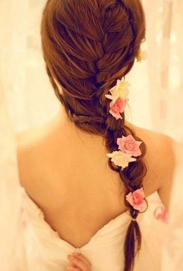 famous Funky Fishtail Braid For Casual Look