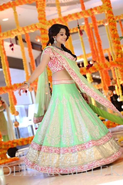 2 perfect wedding sangeet colorful outfits (5)