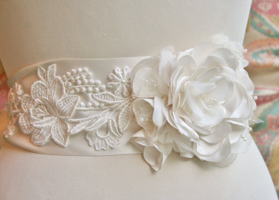 6 amazing Flower Bridal Sash (4)