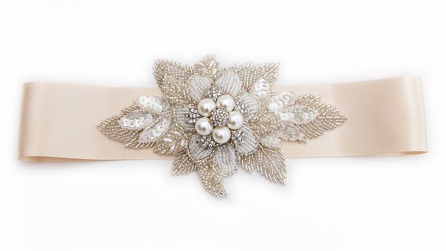 8 amazing Flower Bridal Sash (1)