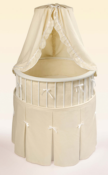 Badger Basket Elegance Round Bassinet in skin color