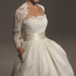 stylish trendy Lace Shrug for bride (8)