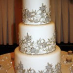 20 lovely lace wedding cake ideas (10)