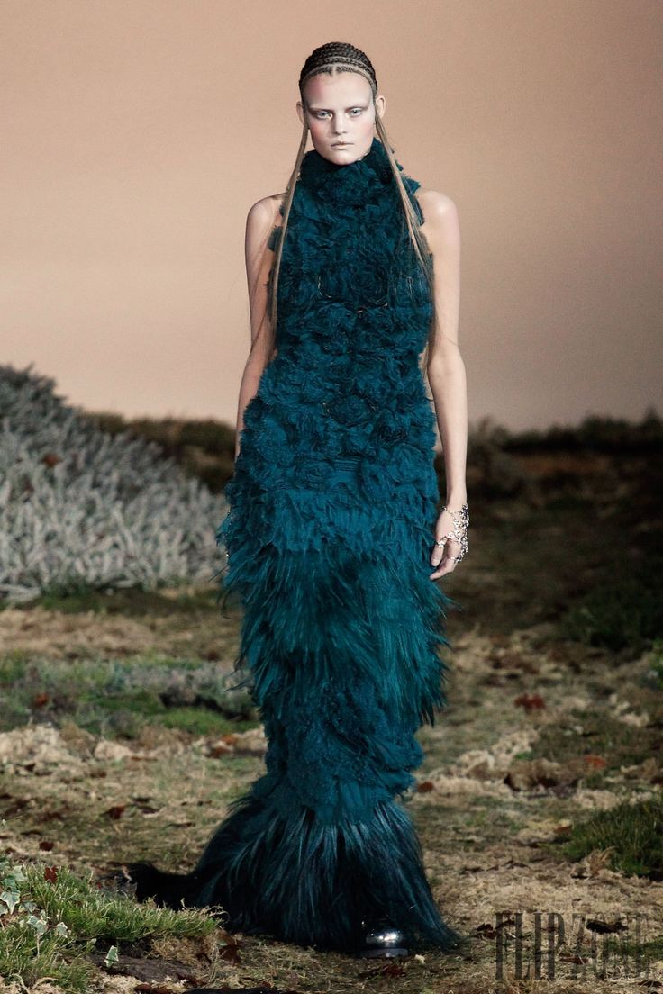 Ready To Wear Alexander McQueen 2015 winter collection