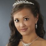 stunning tiara for round face (5)