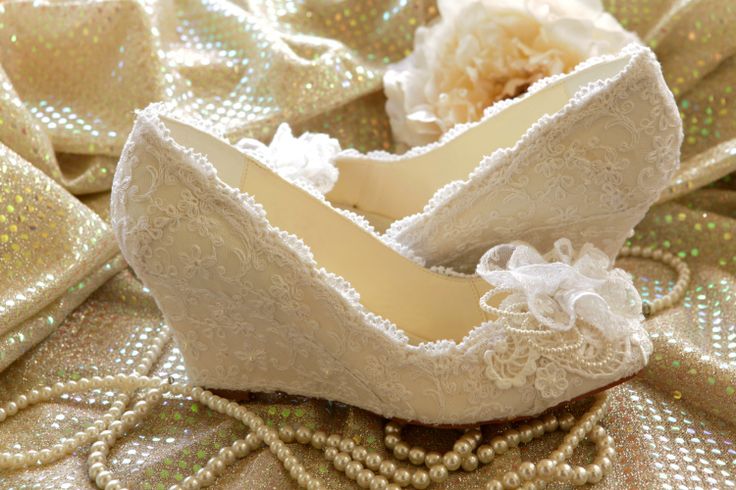 1 Lace wedding shoes 2015 collection (1)