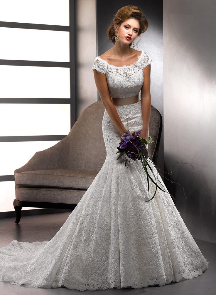 3 Lace & Chiffon Mermaid Wedding Dress (6)