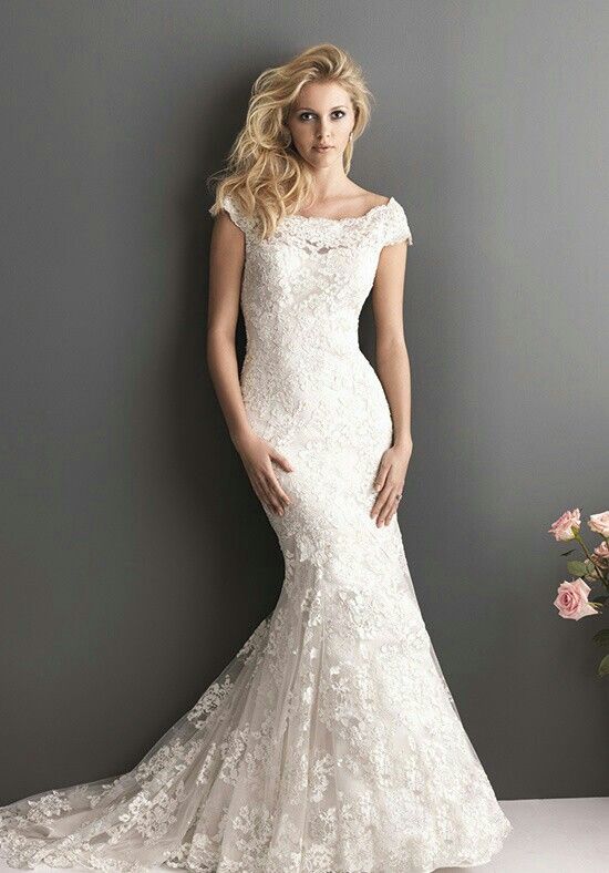 4 Lace & Chiffon Mermaid Wedding Dress