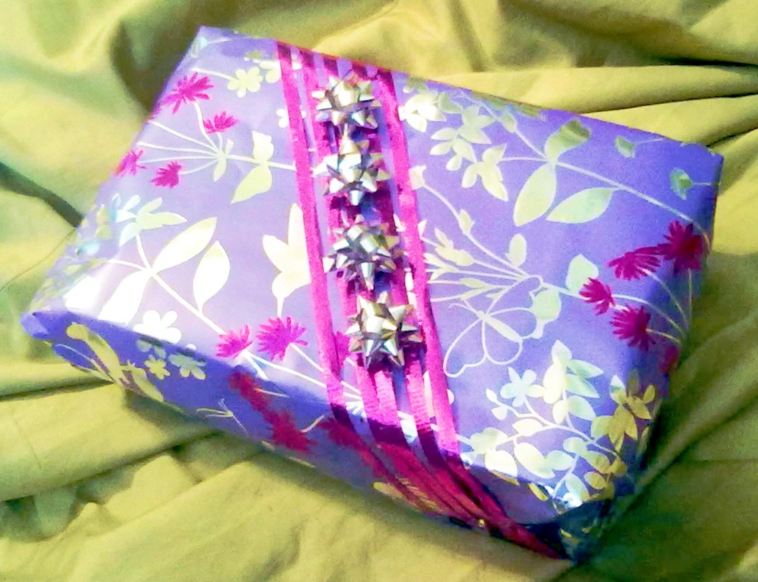 4 birthday gift packing styles (2)