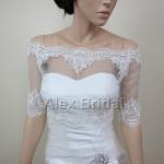 Off-Shoulder Lace bolero jacket ideas for bridals (10)