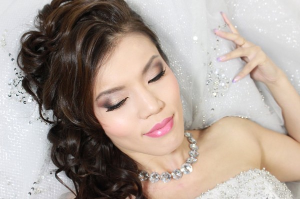 Soft Colors bridal makeup tips (1)