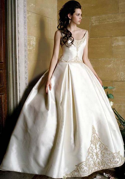 2 stylish vintage wedding dress