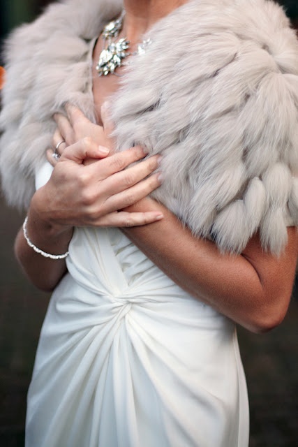 faux fur bridal wedding shawl collection (3)